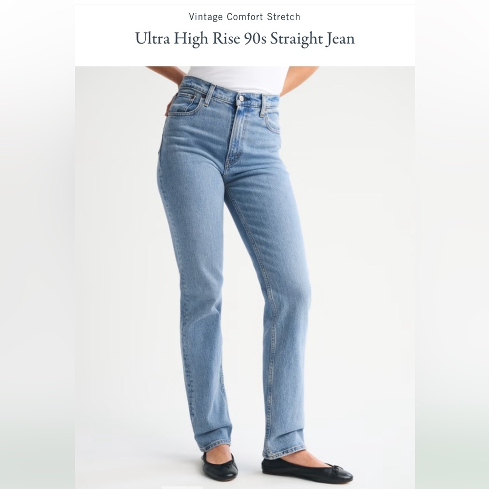 Abercrombie & Fitch Ultra High Rise 90s Straight Jean